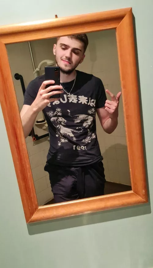 I sometimes forget how big my bulge is