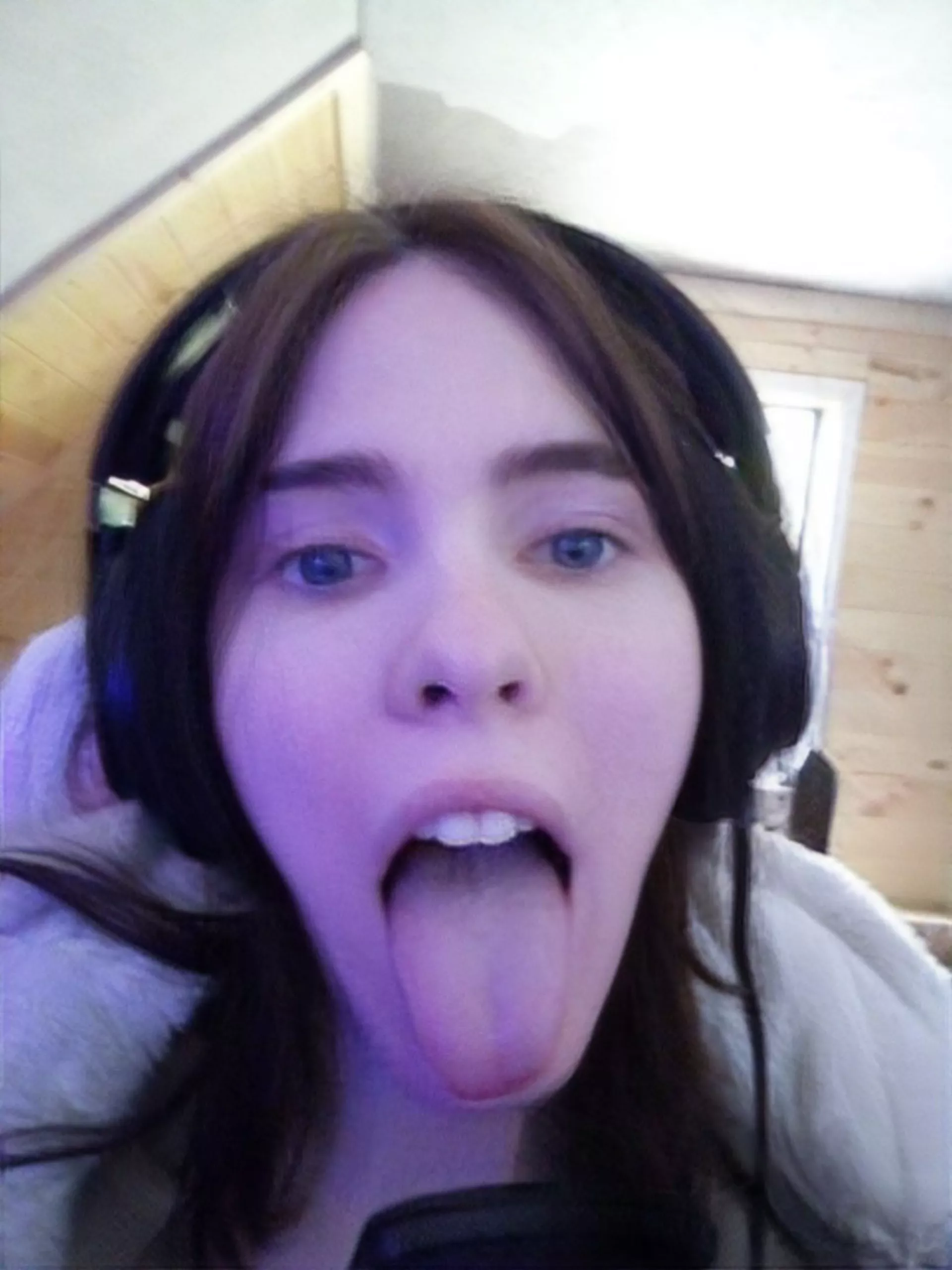 I thought I'd take a silly photo today~