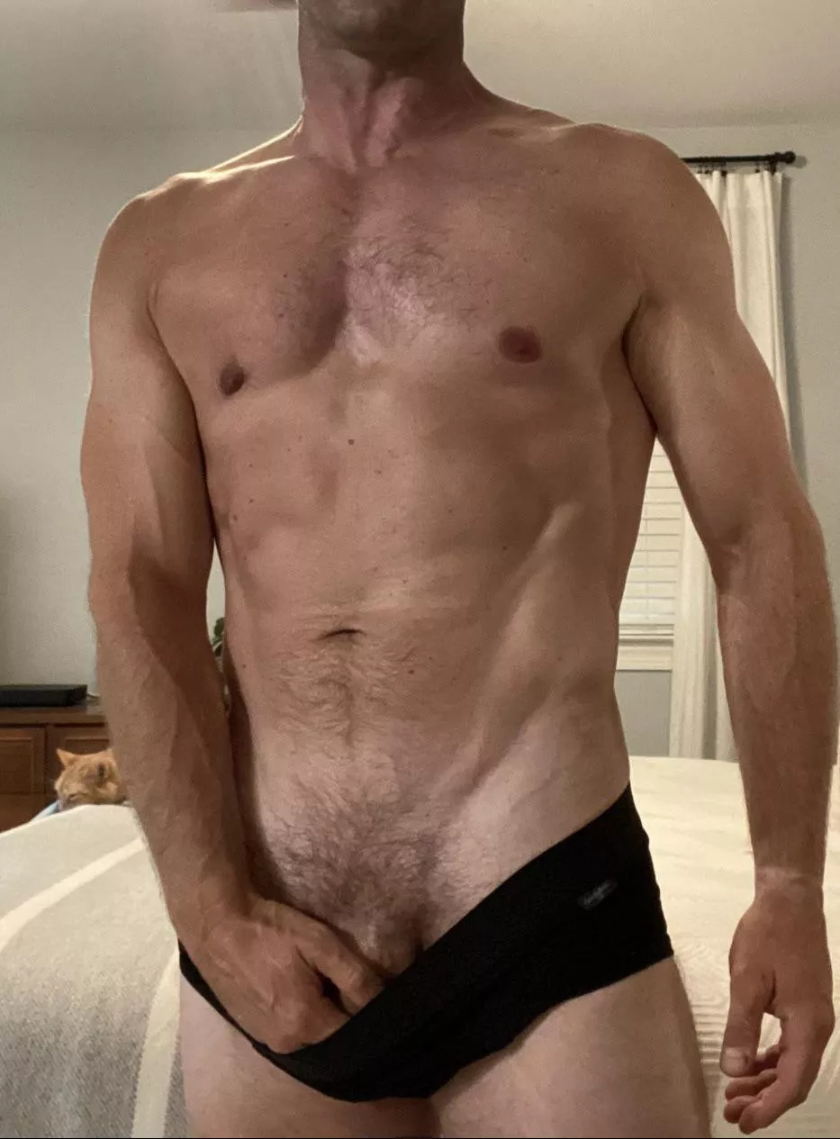 I’m celebration of the weather warming, here’s a picture of last year’s tan.