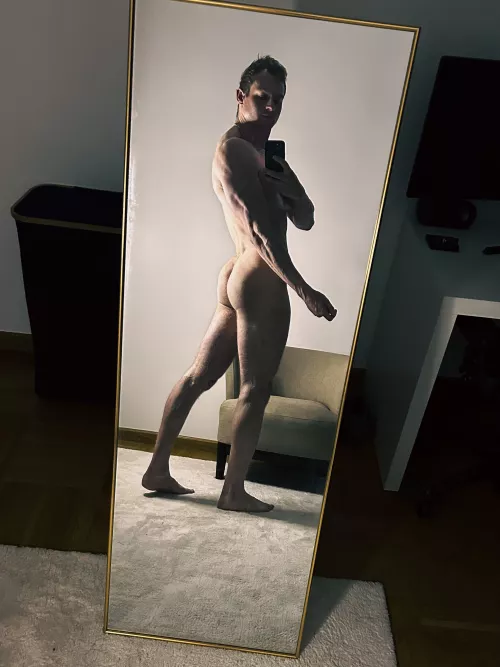 Legs days are for ass gains