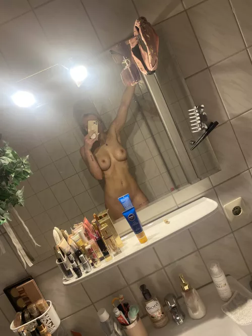 Let’s shower togethe