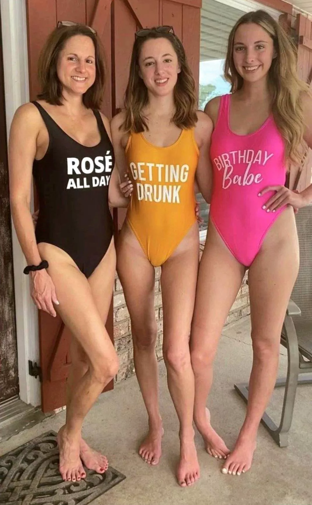 Mom and her two daughters💯🔥👏👍