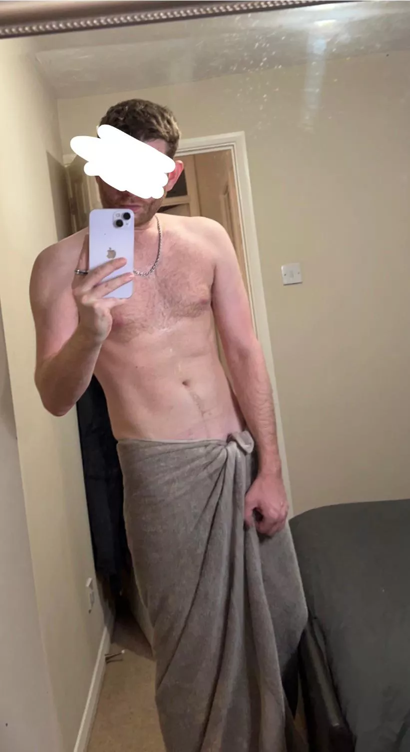 My straight mate asked me to put him on here, he wants to see some cocks, he wants to wank with some guys. go add him Nathanuk111