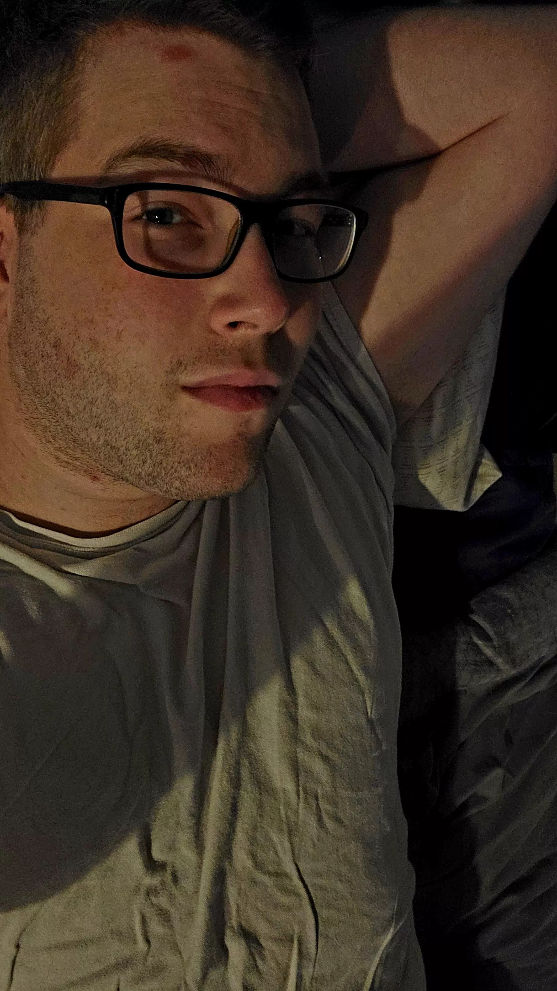 Not ready for Monday. Let's just stay in bed instead huh?