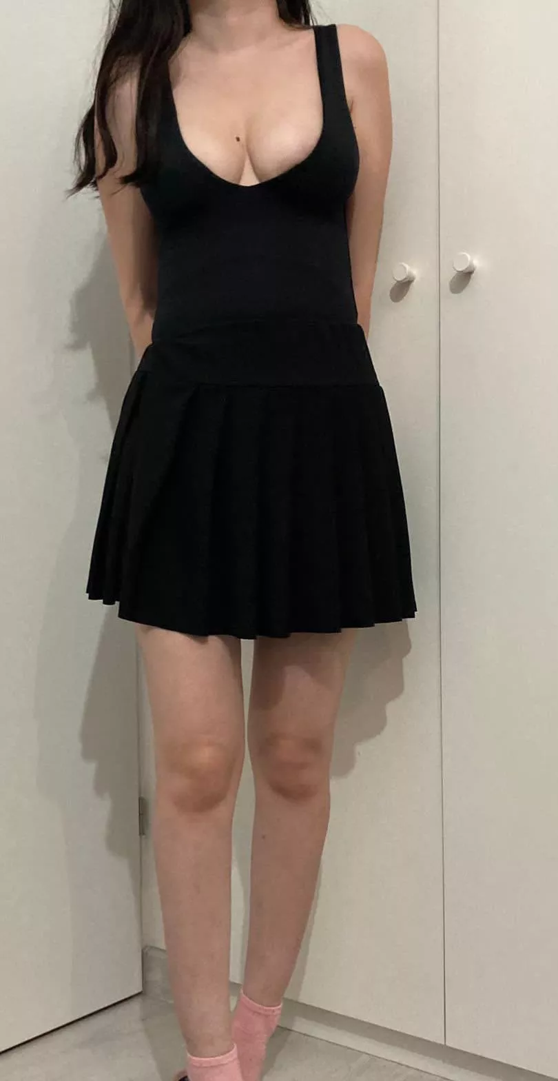 Sexy girl with nice ideas