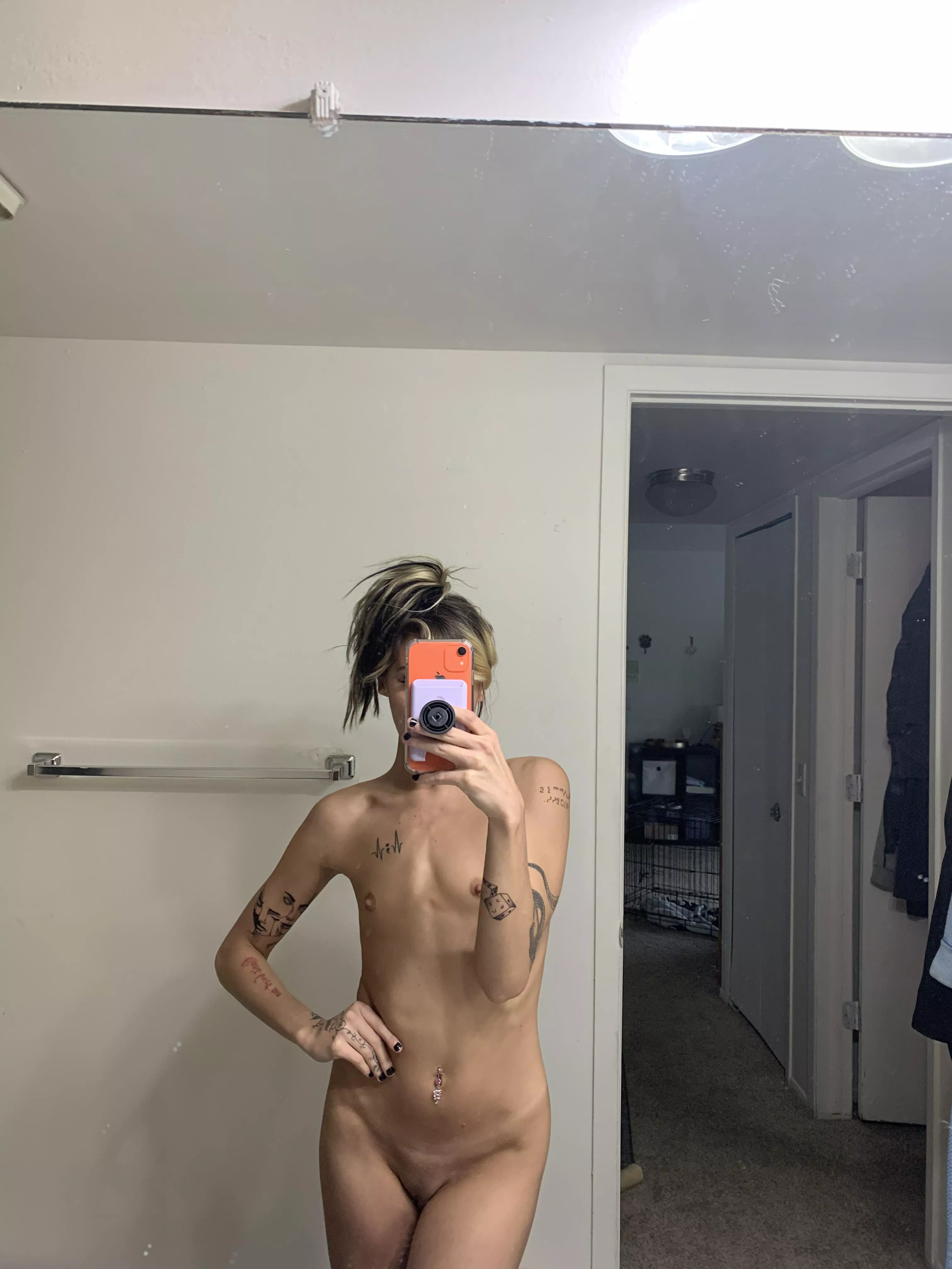 Small tits for the win