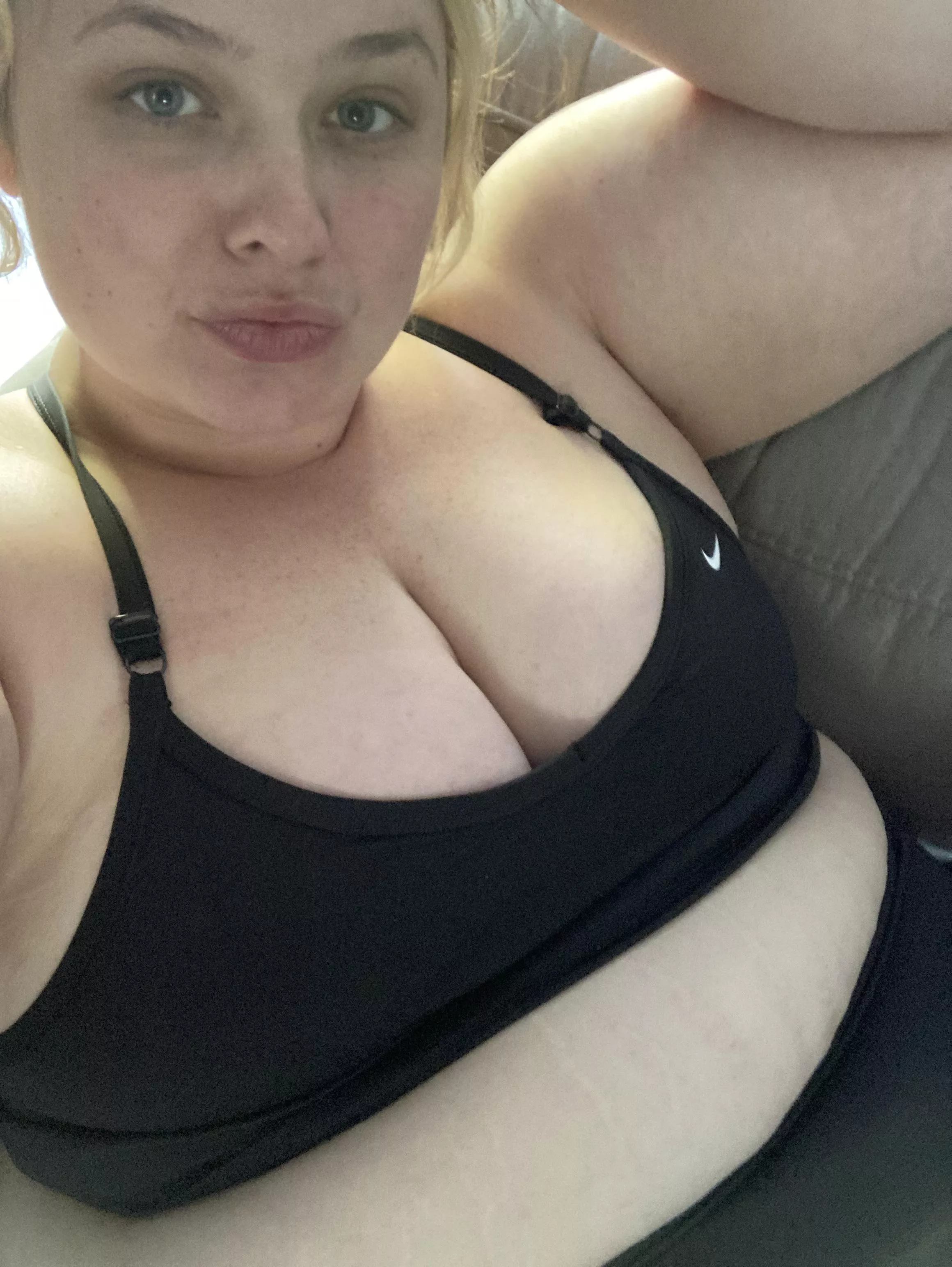 Still pretty without make up?