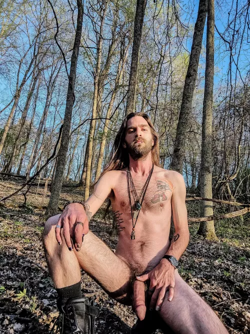 The woods aren't the only thing that's thick..