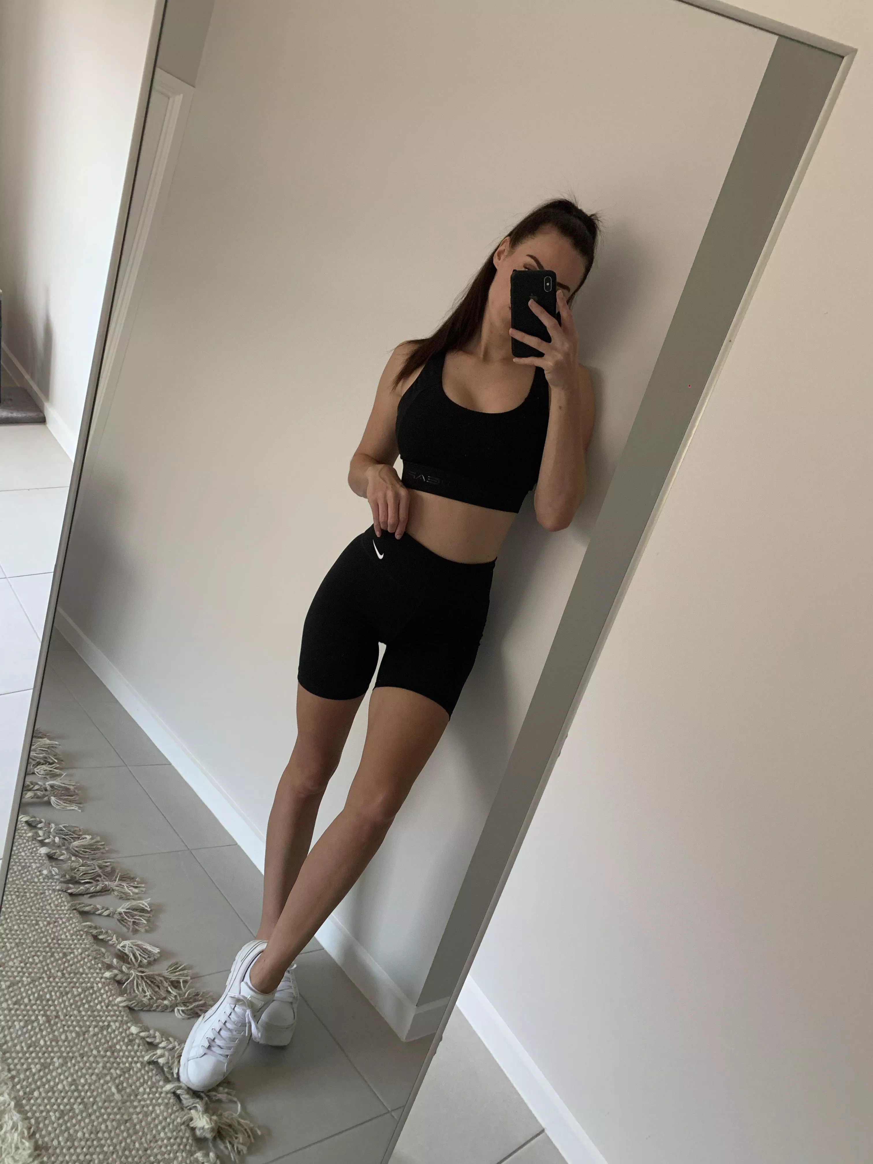 These tights make my legs look 🔥🔥