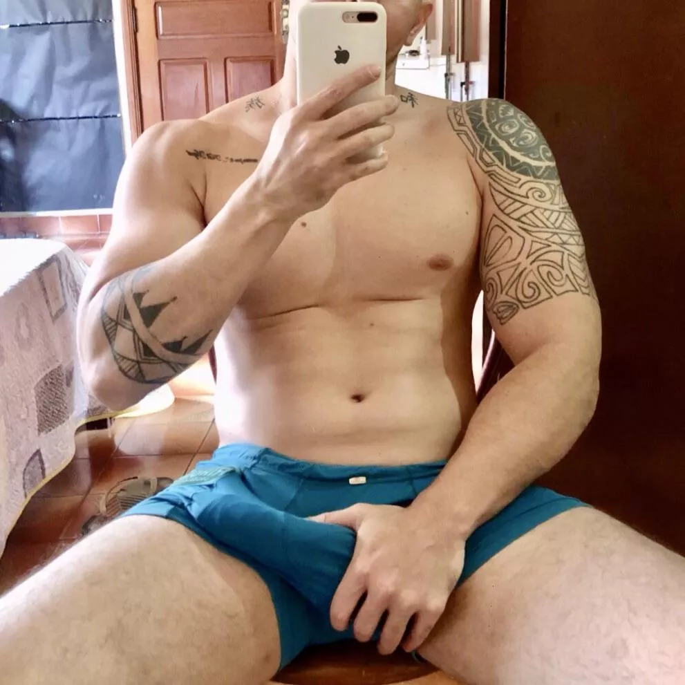 u know when u wake up horny babe?