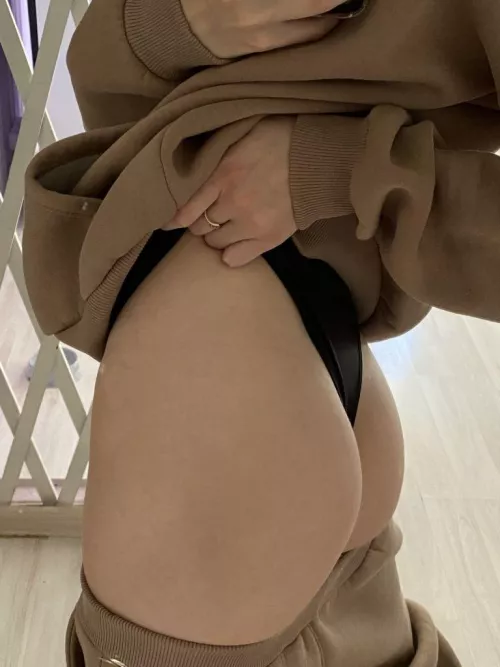 Want to be licked me from ass to feet