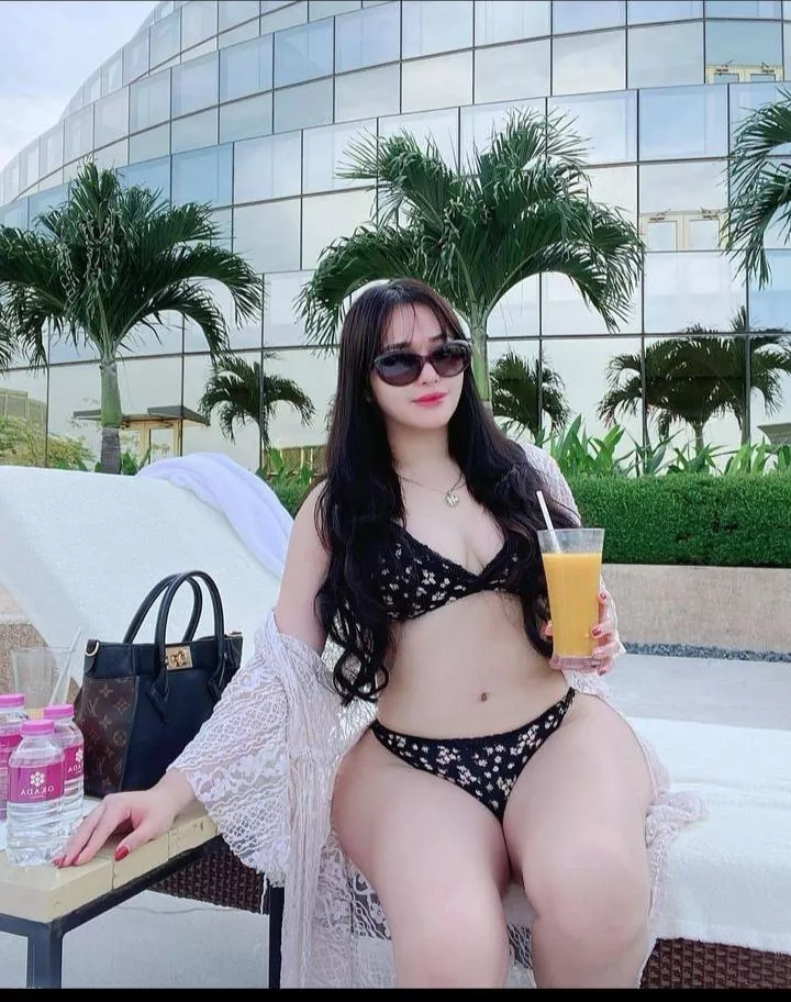 What do you want My juice Or my 😺