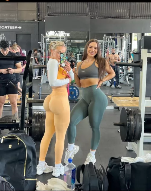 Which gym hottie?
