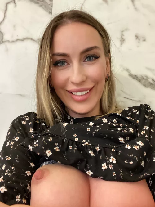 Anyone down to skip the dating phase and go straight to backshots