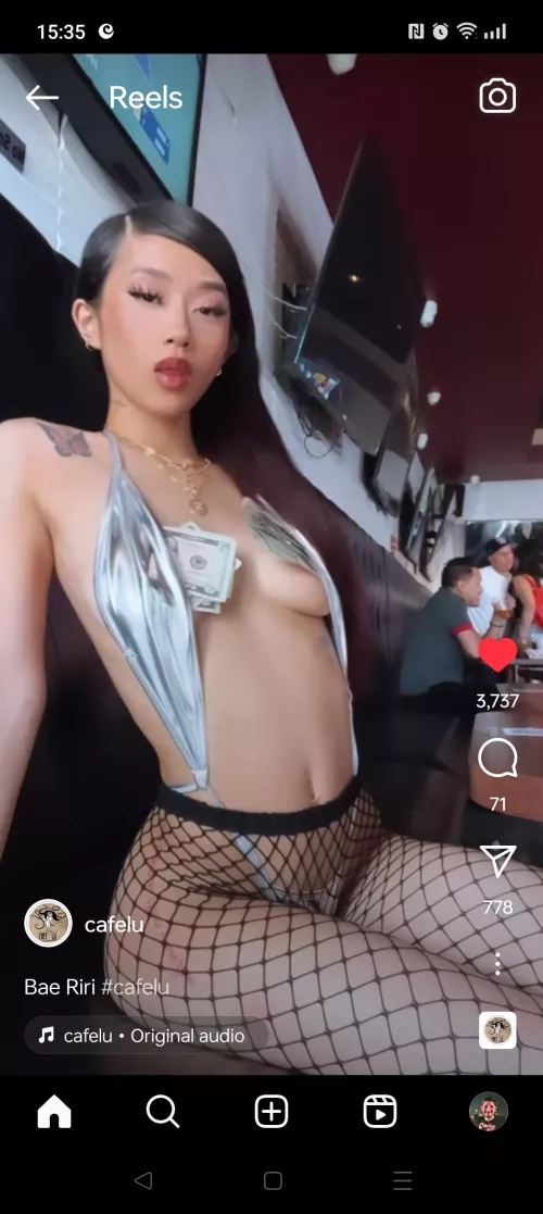 Anyone have her Ig?