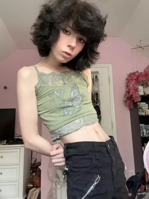 Been mixing fairycore n emo recently, whatcha think r/femboy?