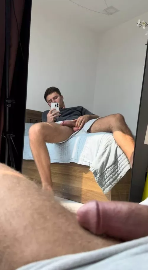 Can some help I seem to be swelling