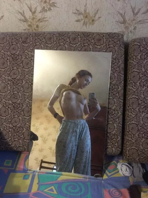 Dirty mirror even dirtier mind