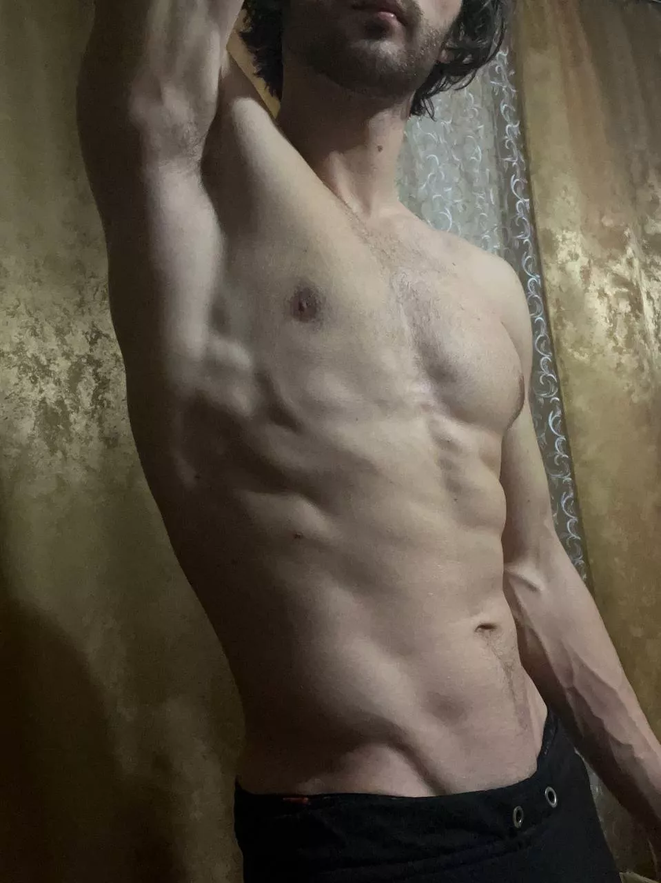 DM me if you are want a custom content with my pits 😉