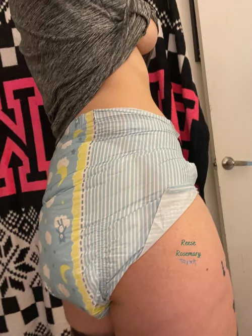 headed to bed (with a pee pad ofc)