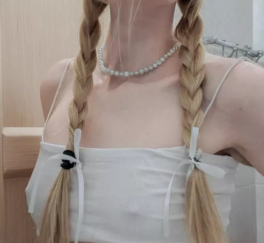 I guess I don't need a bra when they are so small🙄