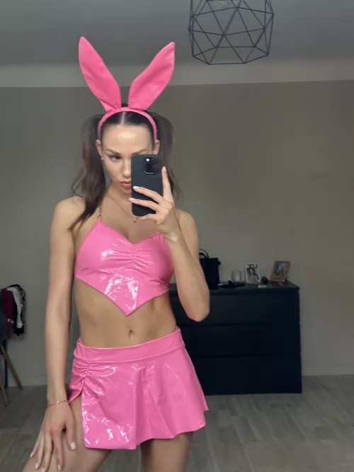 I love it when I catch you looking at me