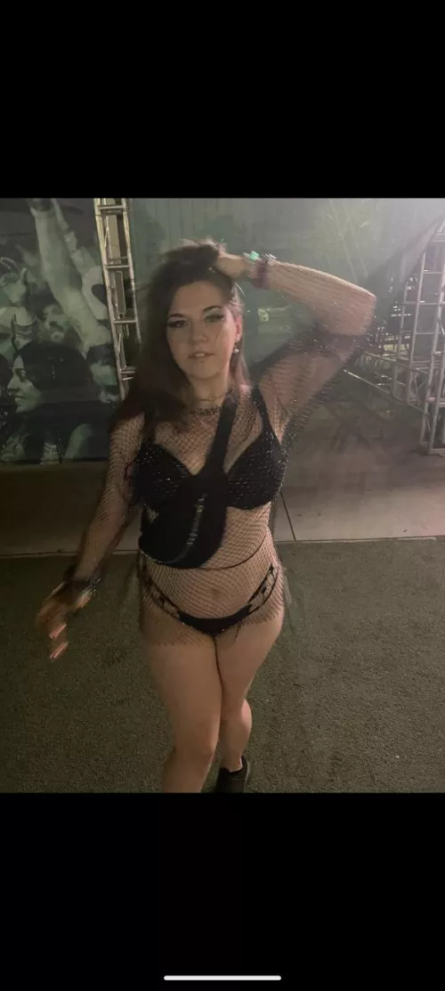 I love it when I catch you looking at me.