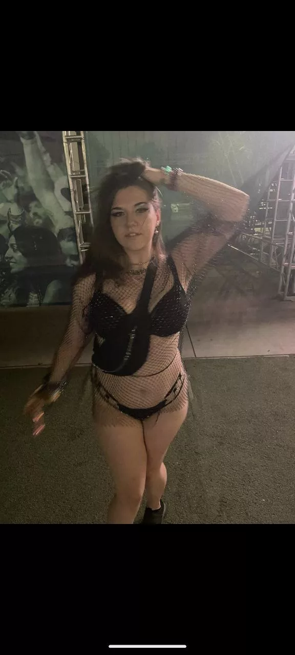 I love it when I catch you looking at me.