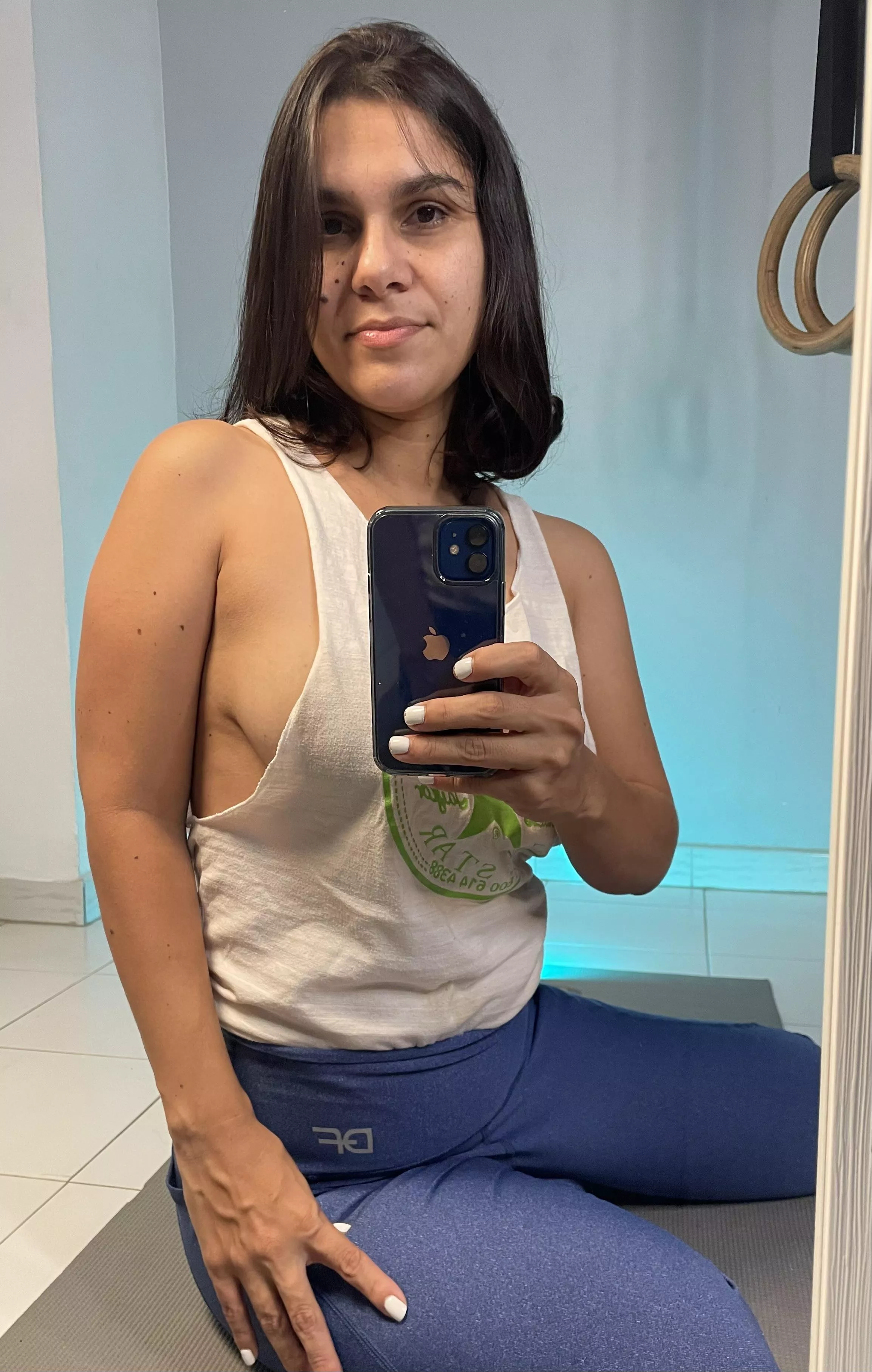 I really want to know if I am still fuckable after having 2 kids in my thirties 🌸