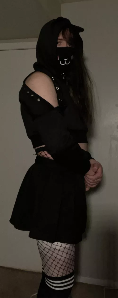 Just felt like dressing up, still working on makeup though