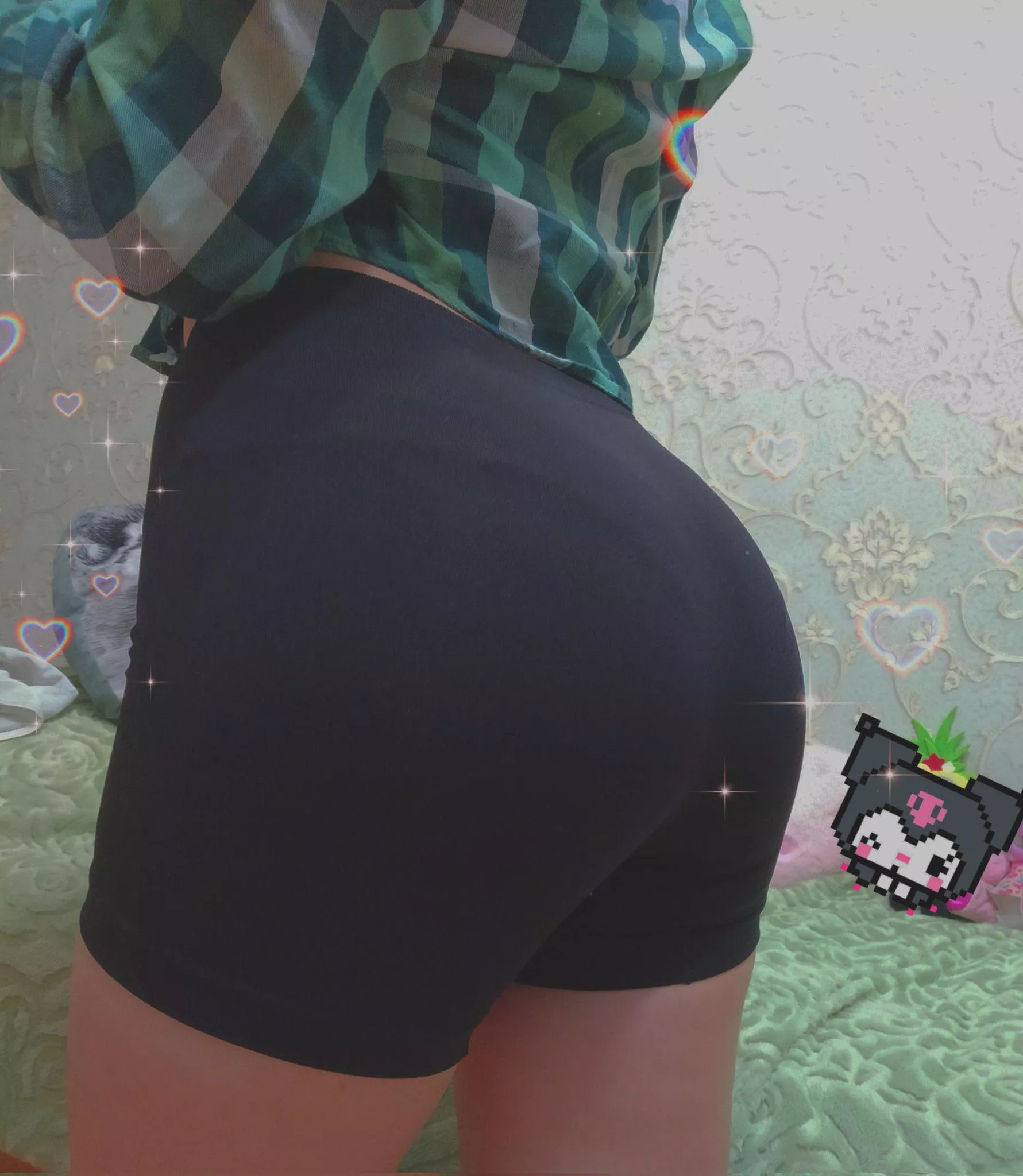 Leggings & a deep tail