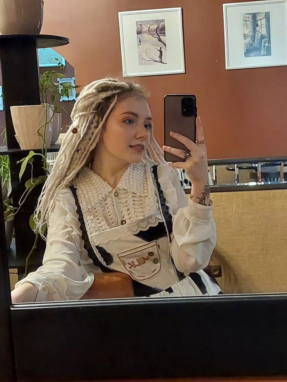 little girl dressed as a cow🥰💫