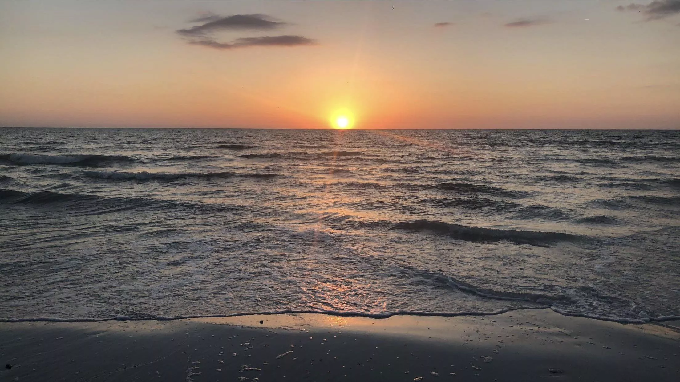 Love a good beach sunset 😍