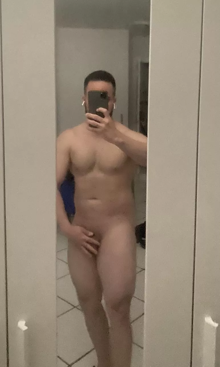 (M) Mirror, mirror…