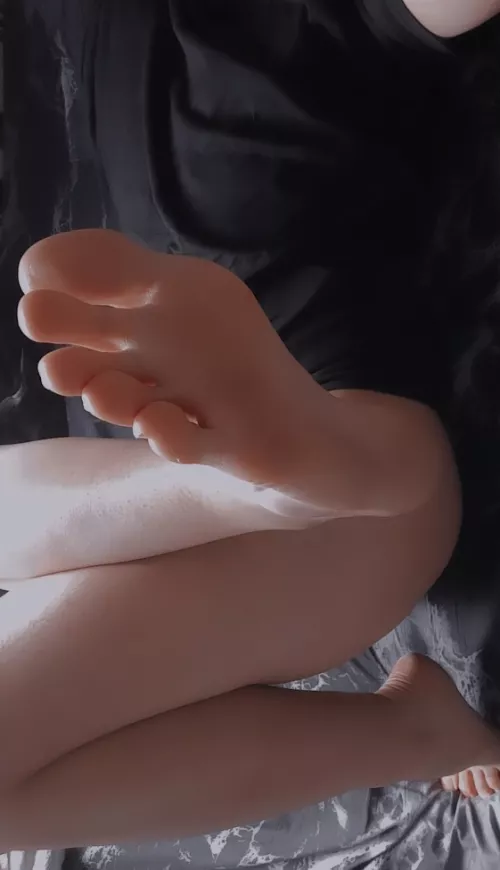 My soles needs your cum