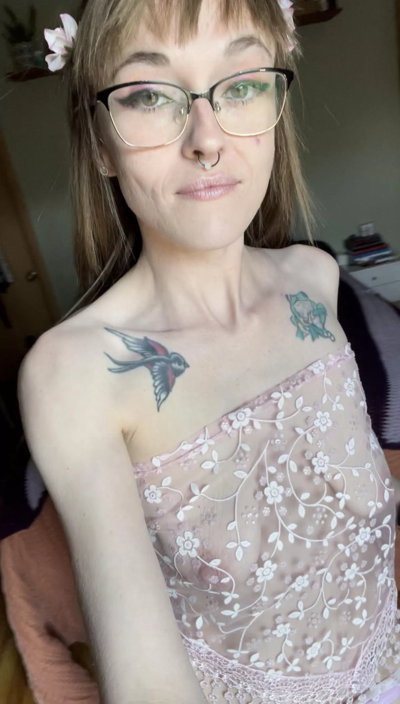 Natural light makes me porcelain pale 33f