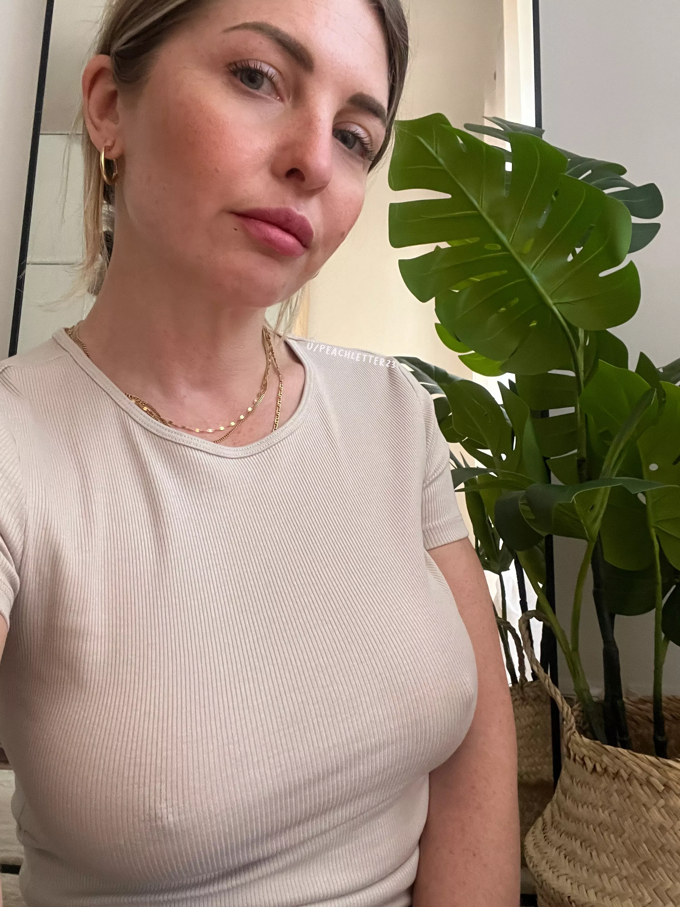 Not smiling but I swear I feel happy and comfy