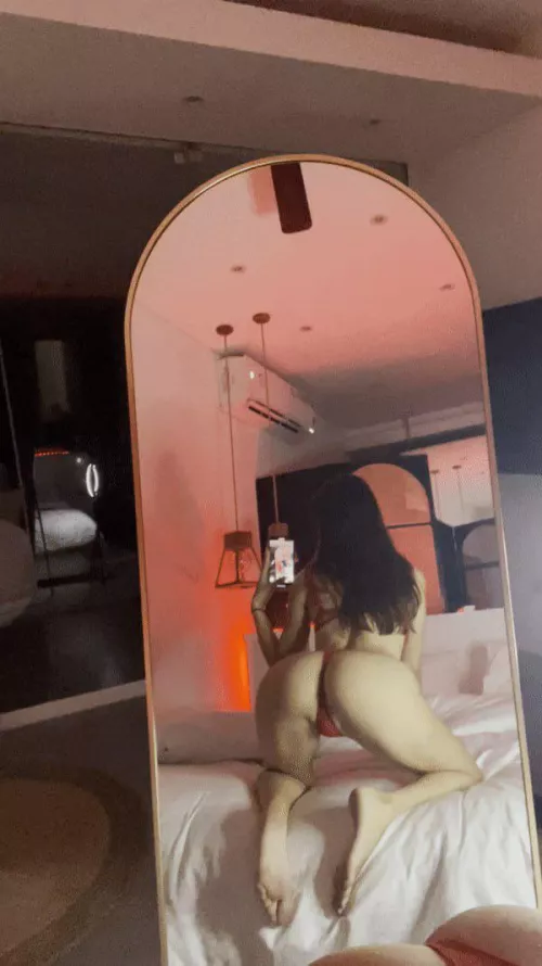 say hi if your dick is bigger than 4inches 😏