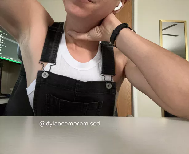 Started the clock over today after one week of growth… 🪒