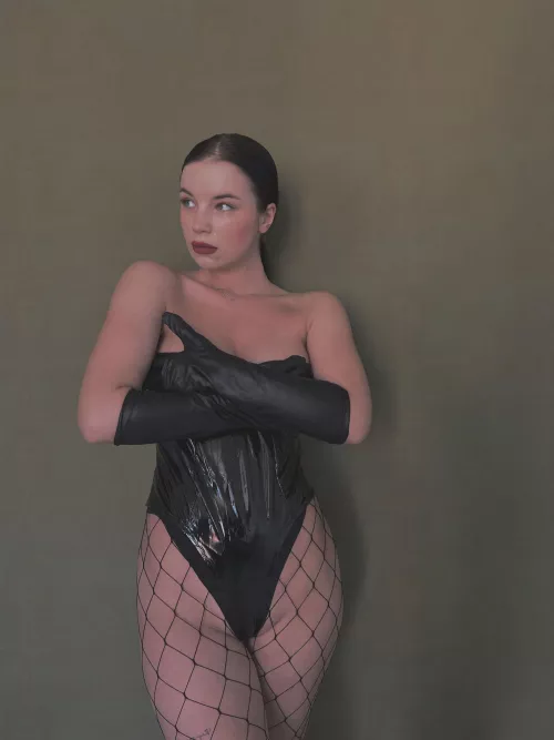 The Breathtaking Babe