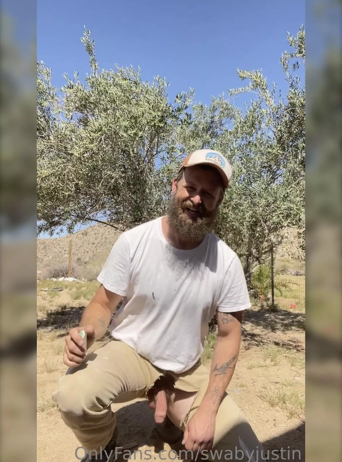 The HGTV carpenter pants are falling apart!