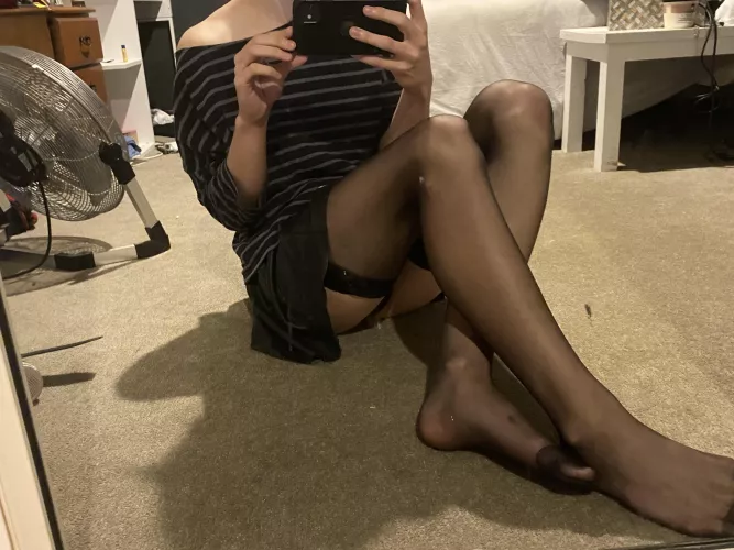 Thigh highs are so comfy!!!