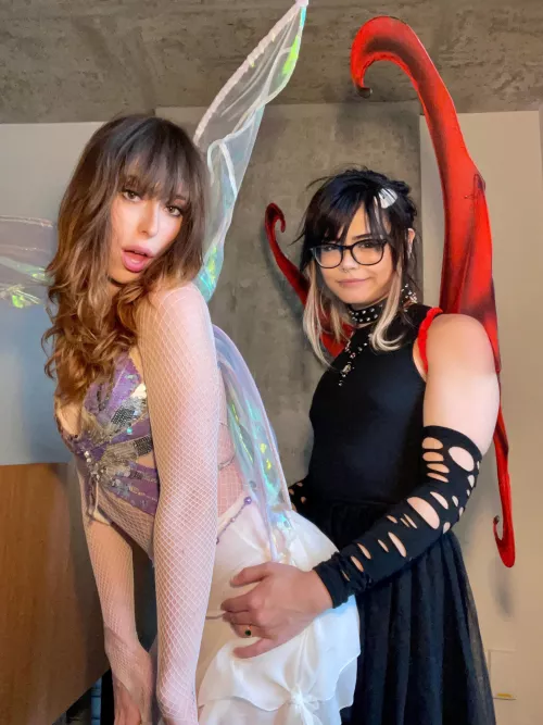 Would you have a three-way with two trans fairy’s? 🧚🏻