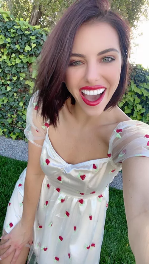 Absolutely Beautiful In This Dress