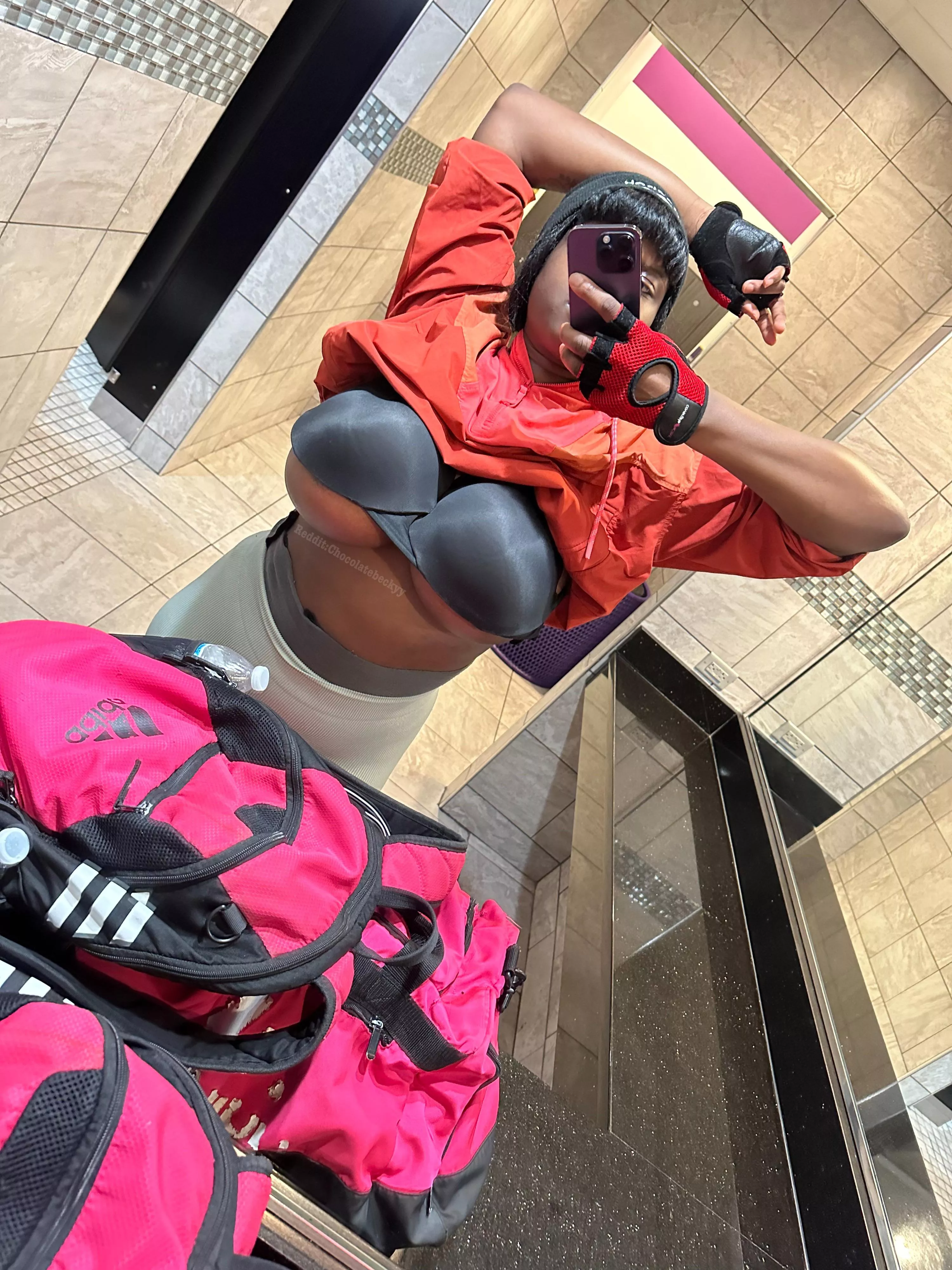 Can you help me change 🏃🏾‍♀️