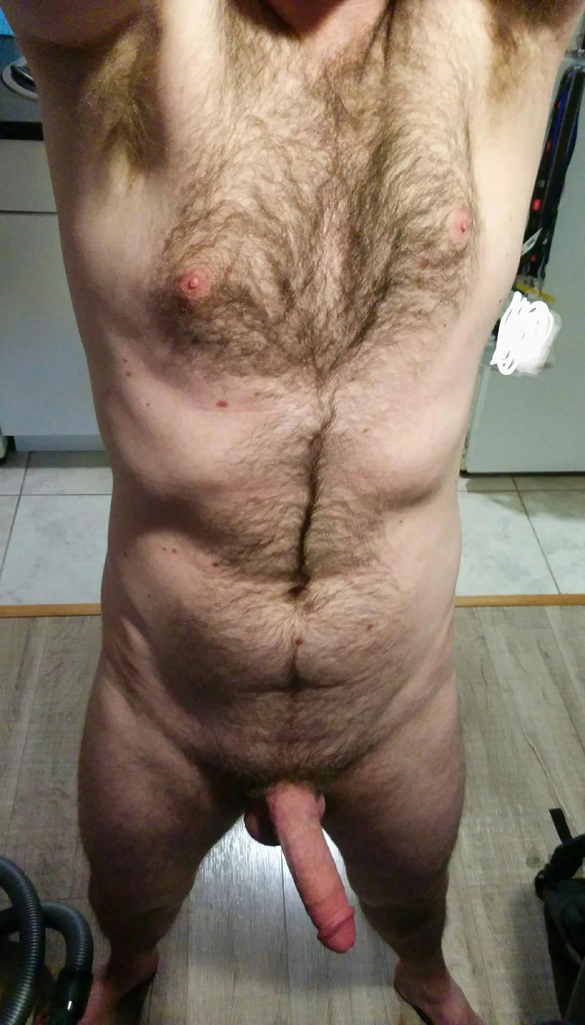 Come make me pose for you...