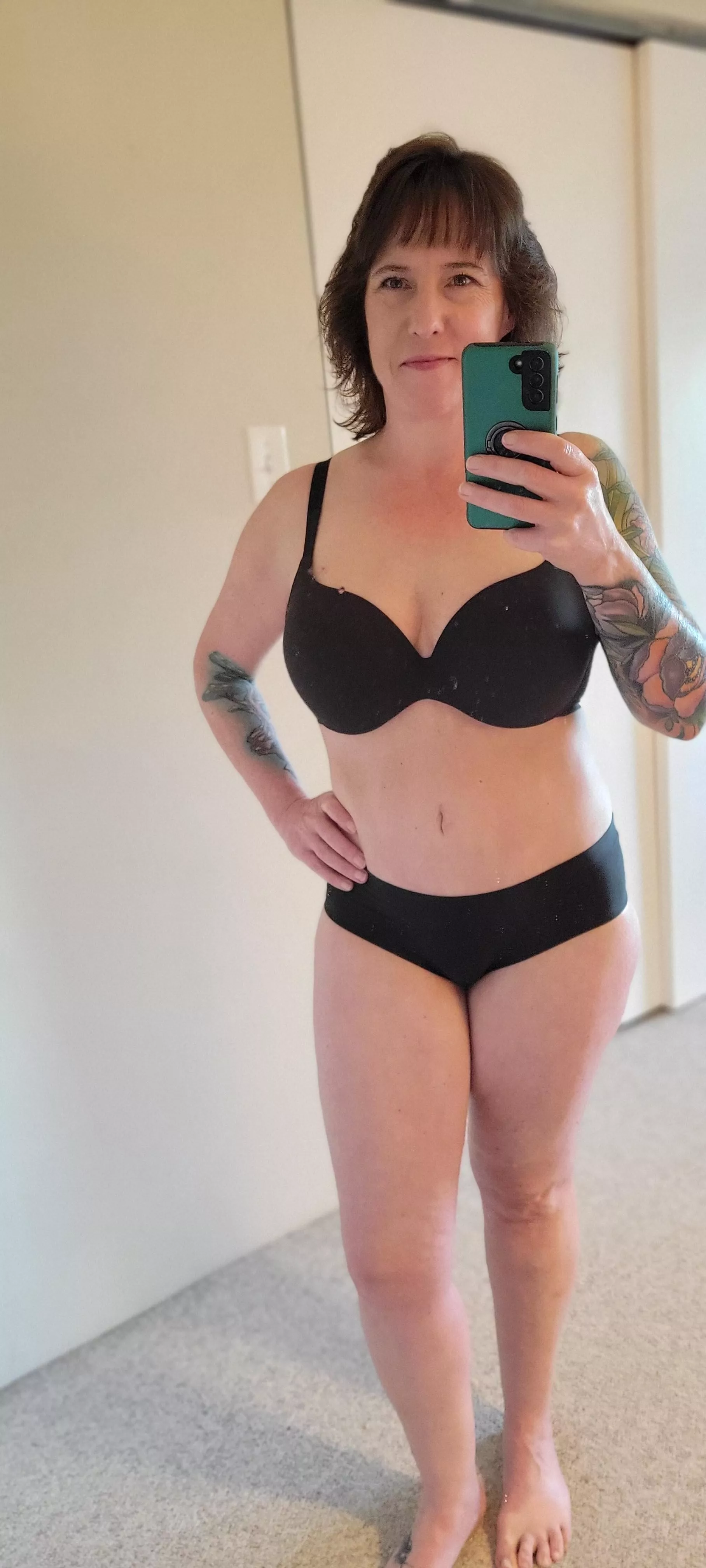 Does black suit me? 54