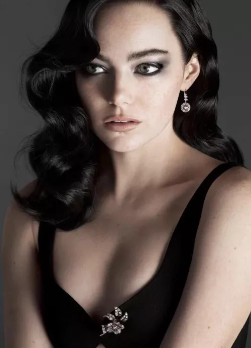 Emma Stone dark-haired