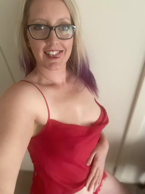 Feeling bratty in red