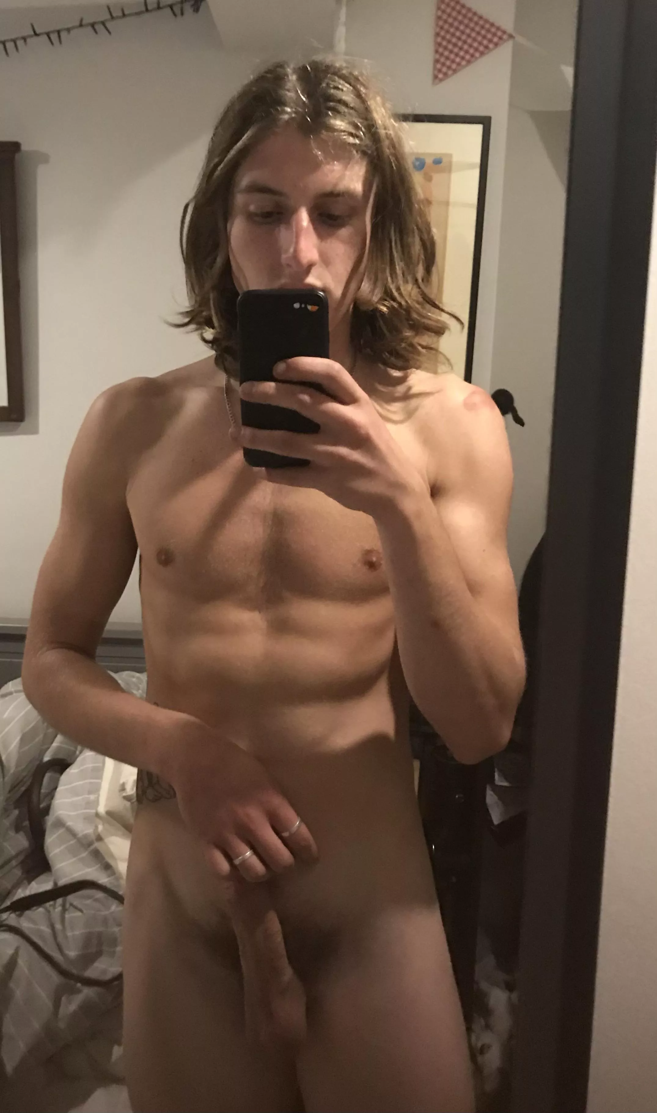 First post here, I hope at least one person agrees 1 isn’t enough